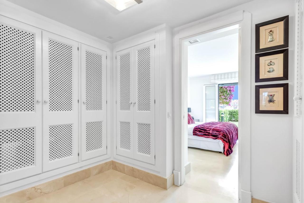 Yolo Spaces - Sotogrande - Puerto Boutique Apartment Exterior foto